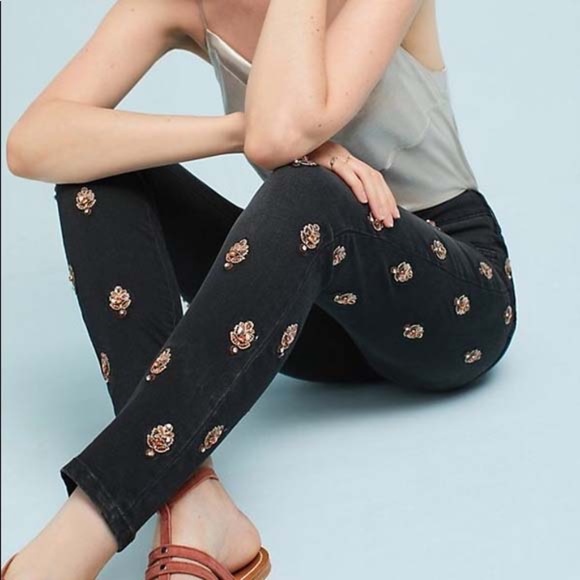 ANTHROPOLOGY PILCRO EMBELLISHED HIGH RISE JEANS 25 - Picture 2 of 9